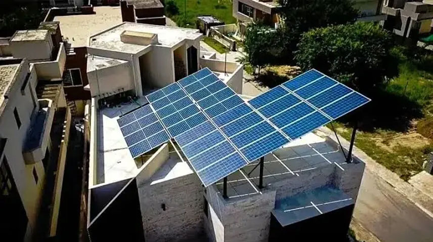 RadioPakistan's tweet image. Power Division has formally asked NEPRA to abolish application fee and remove license requirement for solar consumers of 25 kilowatts and below
@MoWP15 #Solar #News #BreakingNews #RadioPakistan 
radio.gov.pk/26-04-2026/pow…