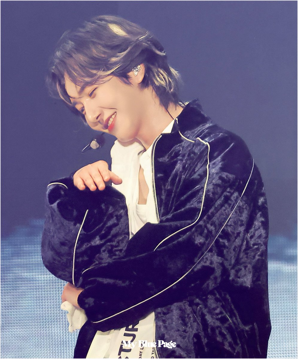 ᴍy ʙʟᴜᴇ ᴩᴀɢᴇ tweet media