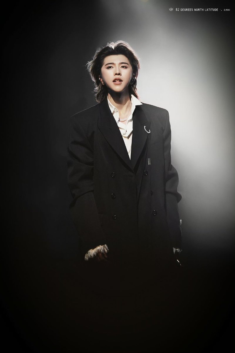 medusa_802's tweet image. The perfect Parisian stage!

An Evening with KUN
#KUN #caixukun #tour 
@kun_officialx