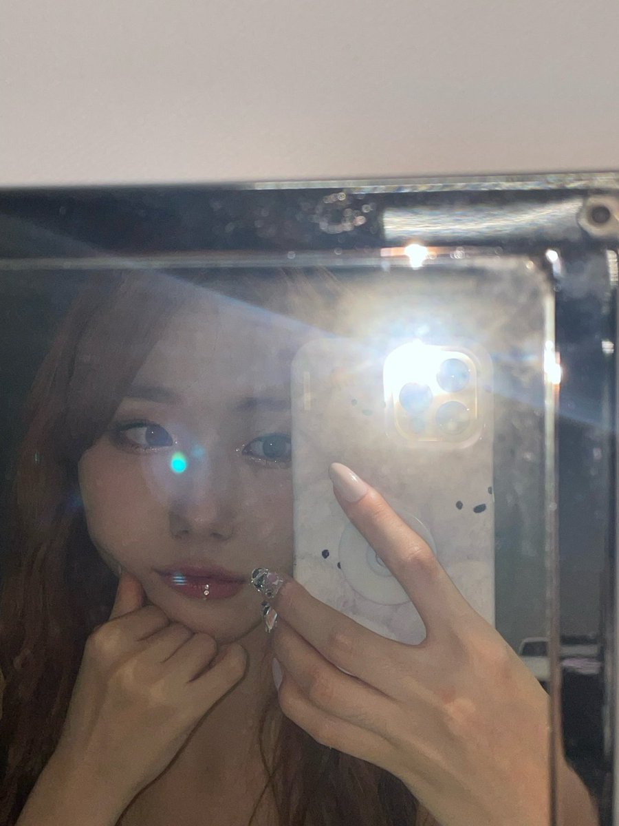 🐾 ♡ 𝐊𝟷ttiᥱs-d𝕕y tweet media