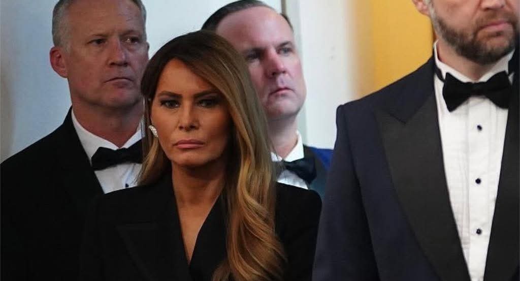 Bret Corey 👑⚜️🏵️ tweet media