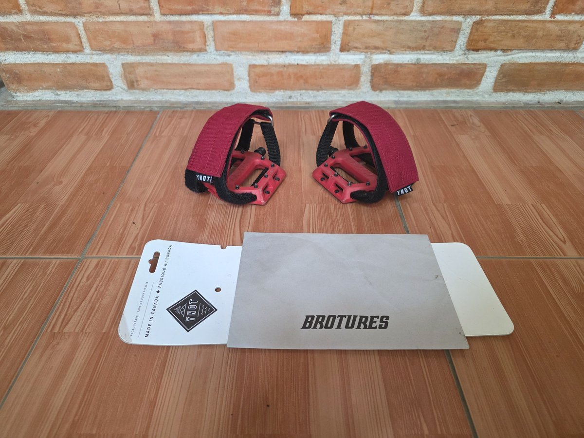 dwidardo's tweet photo. For sale! #fnfjb

Strap YNOT x Pedal DMR
(jual sepaket, tidak jual terpisah)

Kelebihan:
- Parts kalcer
- Pembelian shipping langsung dari Brotures Japan

Minus:
- Kondisi 2nd, lecet pemakaian
- Susah lepas Strap dari pedal, perlu effort

IDR1,350K (nego)
COD Jatiasih, Bekasi https://t.co/N0qdk4CToA