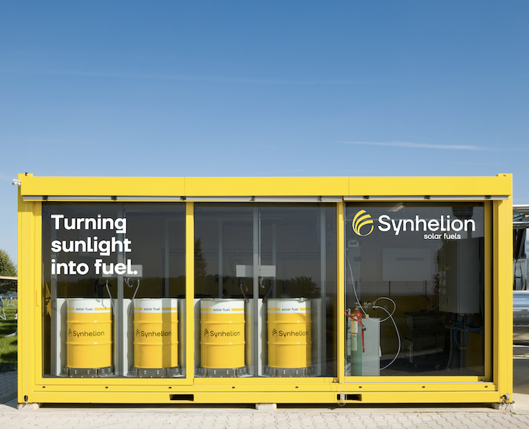IEA_SolarPACES's tweet image. Producing synthetic fuels at fossil fuel prices: a game changer from @Synhelion ⛽️☀️

solarpaces.org/producing-synt…

#CSP #solar #thermal #concentrated