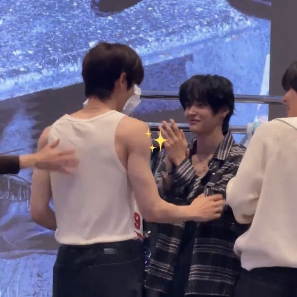 𝓑lair tweet media