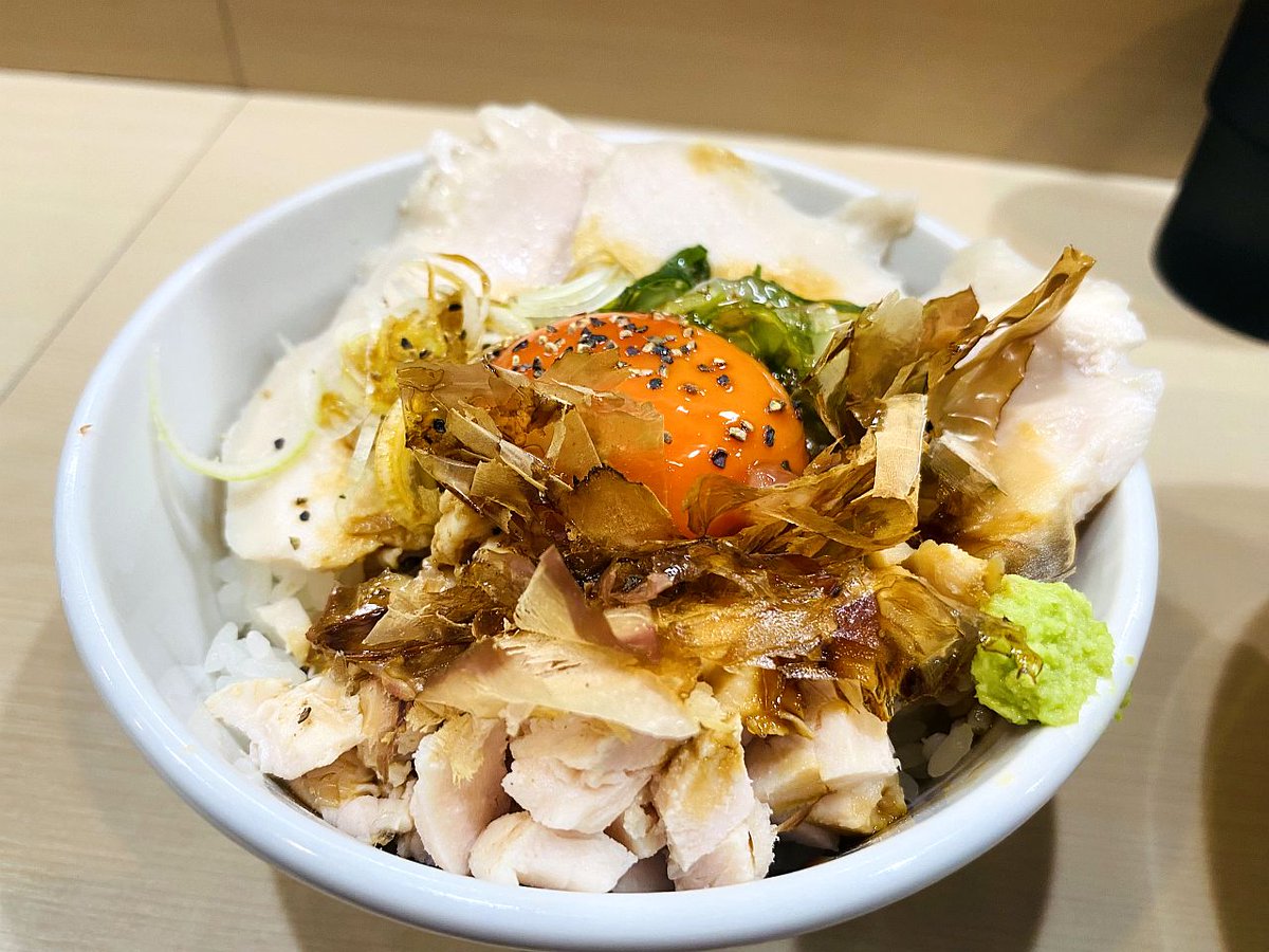 ひょい吉 tweet media