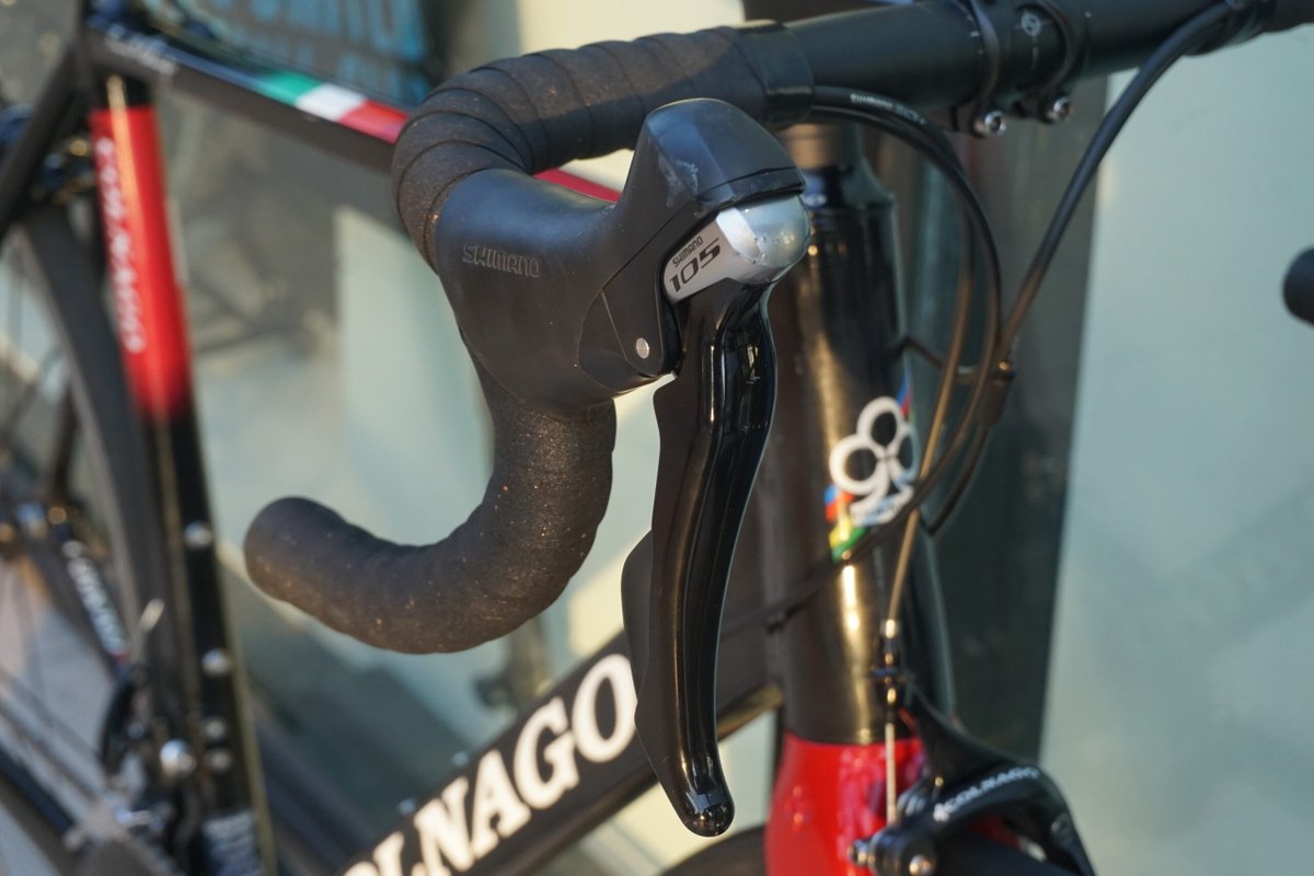 （商談中）大幅値下げ…極上美品　超軽量  COLNAGO  A1ｒ ロードバイク 105 (5800 11s)　700-25Ｃ　バーテープ・チェーン新品 コルナゴ COLNAGO CX-ZERO ALU 2016モデル 40Sサイズ シマノ 105 5800