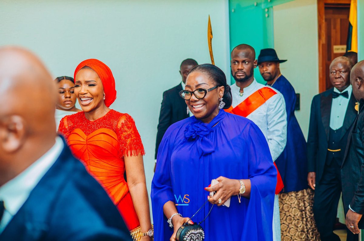 Lord_Of_Warri's tweet photo. Speaking further, His Majesty presented monarchy as a vital stabilising force in contemporary Africa, particularly when it is guided by divine purpose and committed to the welfare of the people. He reflected on the sacred responsibility of the throne, upheld by both divine ordination and ancestral legacy, charging present leaders to surpass the achievements of their predecessors and bequeath a worthy inheritance to future generations. He emphasized that the institution of monarchy embodies cultural authority, moral voice, and continuity.