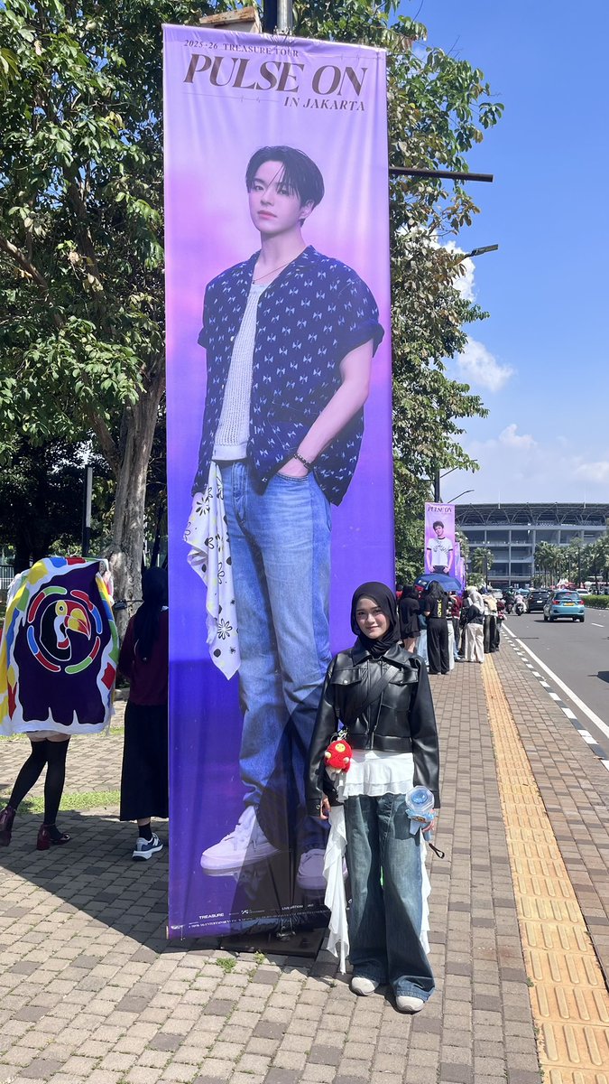 jaesahiarc's tweet photo. finally meet them again https://t.co/AeaD8lwy55