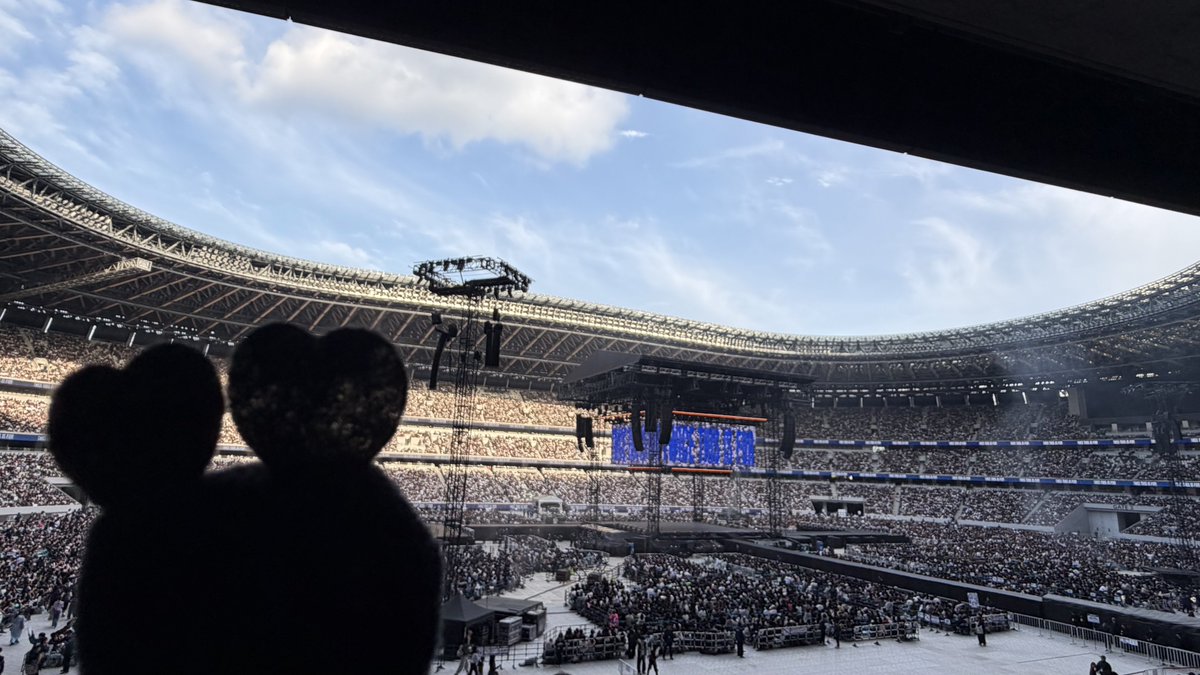 TWICE JAPAN OFFICIAL tweet media