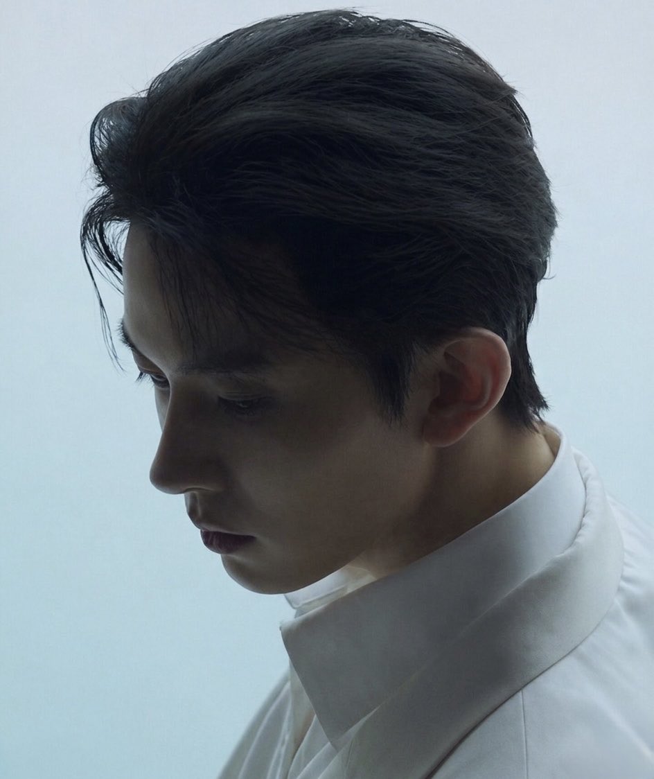 ¹⁰⁰⁹ tweet media