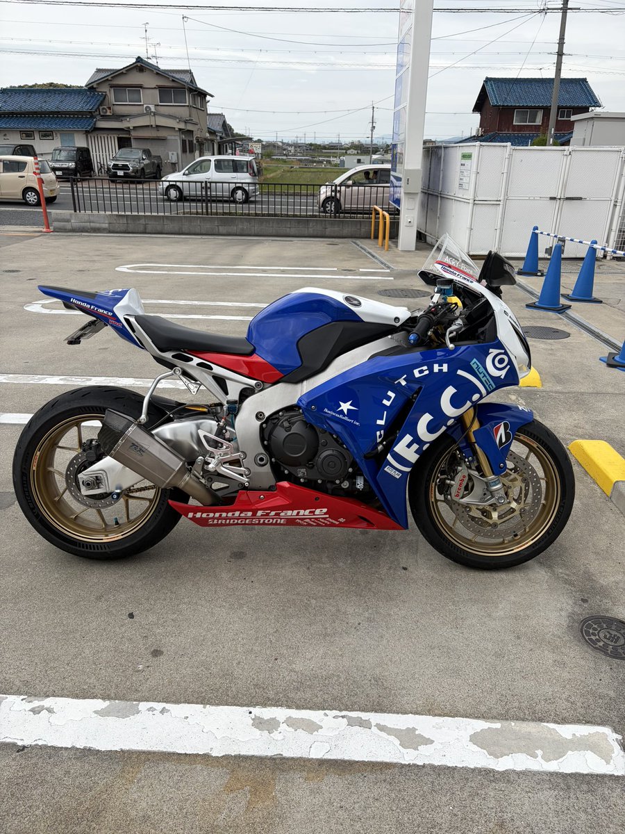 じろちゃんニダ tweet media