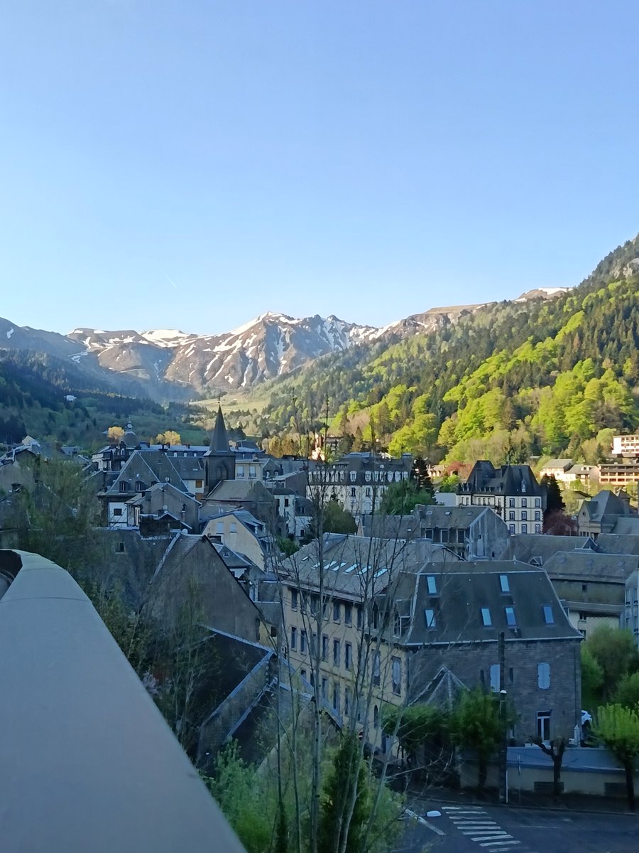 Office de Tourisme du Mont-Dore tweet media