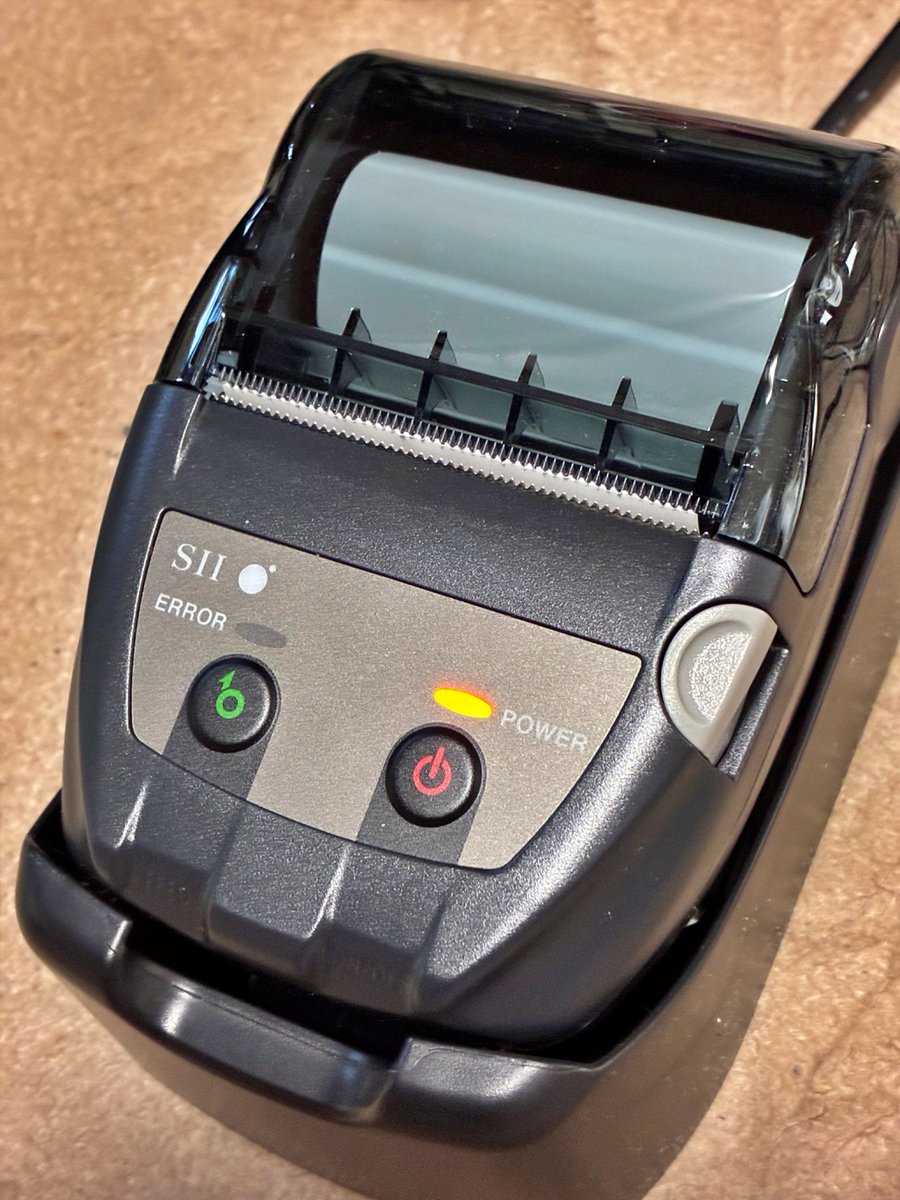 Airレジの電子レシート機能が廃止されたため、SIIのサーマルプリンターを導入しました。