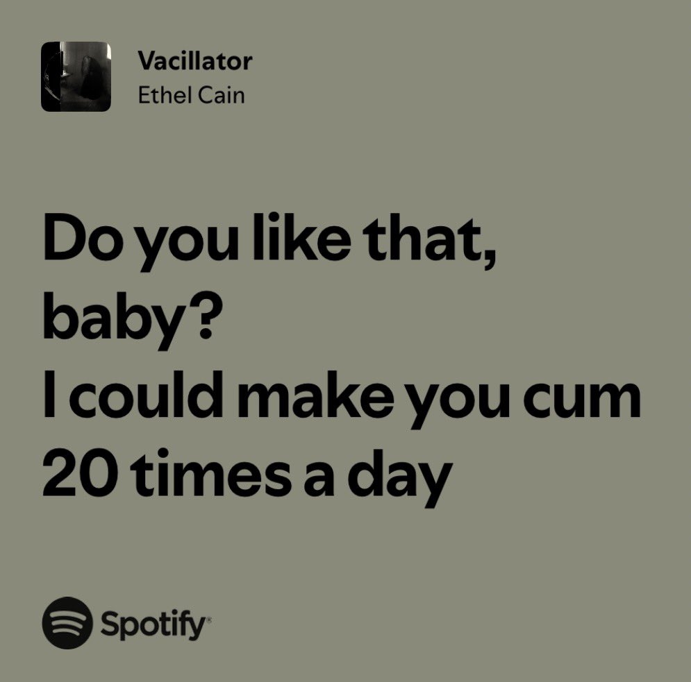 alex |-/ tweet media