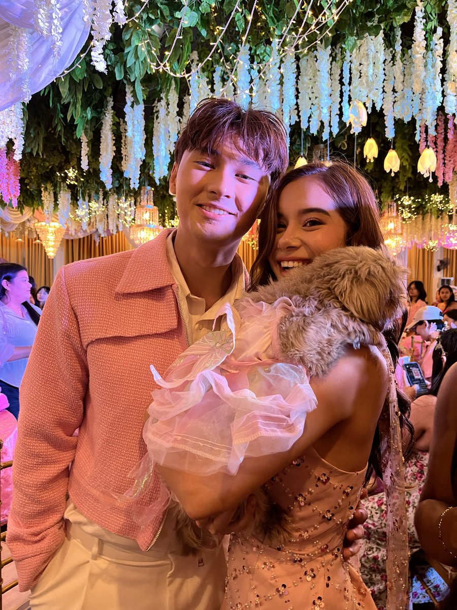 mj ✮⋆˙ tweet media