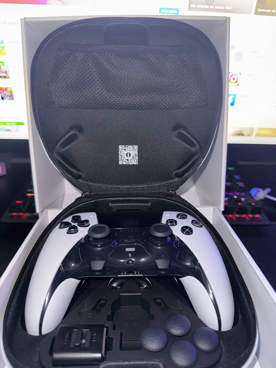 JR_HURTADO3119's tweet photo. Muchas gracias a mi org @ZoxEsports por este gran detalle seguimos trabajando para mejorar cada día y dar los resultados que esperan,los amo ❤️ https://t.co/kSXyho1Fri