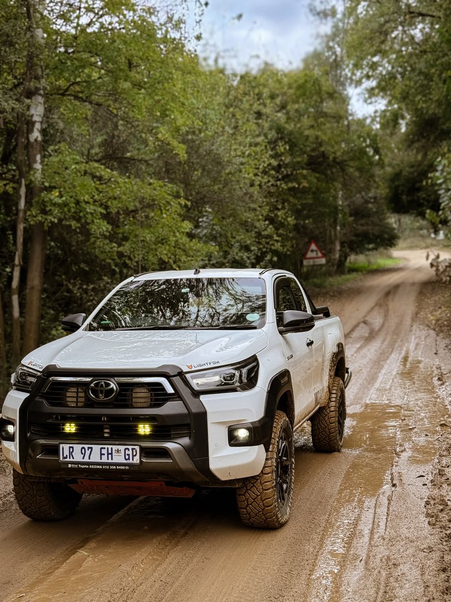 SWARTSKAAP tweet media