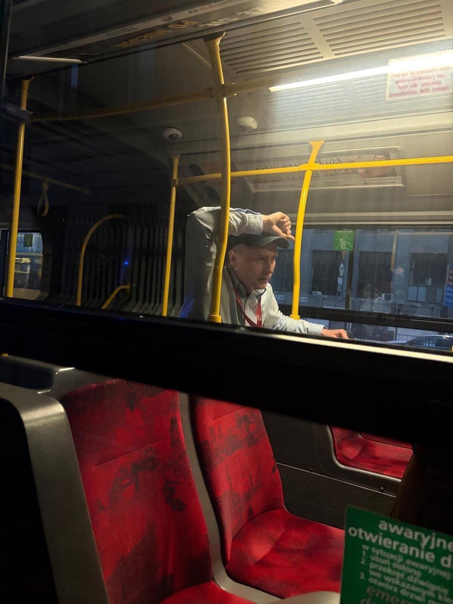 Damian Żurawski tweet media