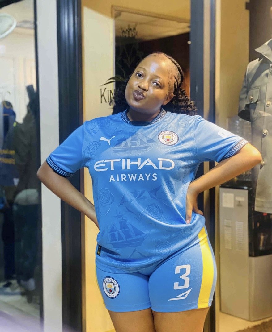 Chubby Audrey🍼 tweet media