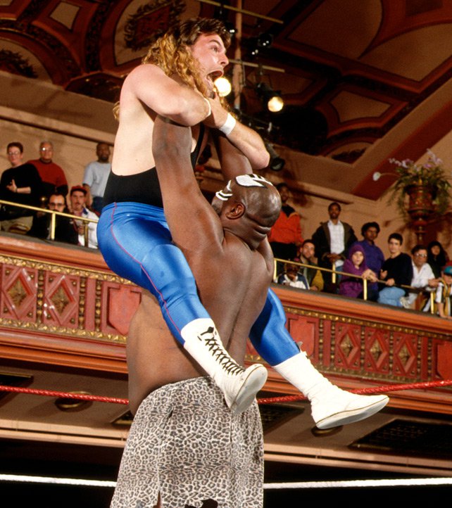 WWFWrestling1's tweet image. 📸 Photos from this day in 1993 as a petrified, Rich Myers fails to tame the Ugandan Giant, Kamala, during a Monday Night Raw taping at the Manhattan Center. Bout aired on May 3, 1993. #WWF #WWERaw #Kamala