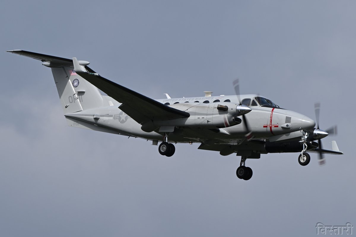 びすた～り tweet media