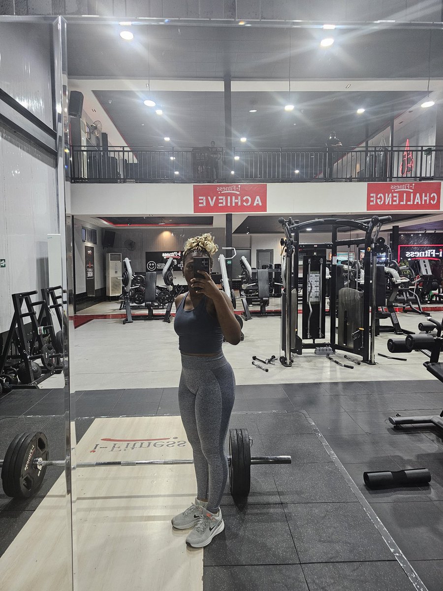 Motunrayo tweet media