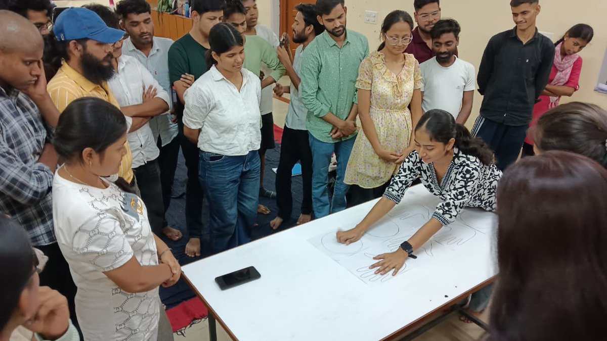 WBSC_BHU's tweet image. WBSC, under the Dean of Students, hosted “Clash &amp;amp; Calm: The Ultimate Mind–Emotion Journey.” Students explored balance of thoughts &amp;amp; emotions through creative activities, building awareness, focus &amp;amp; self-control.
#Mindfulness #Wellbeing #HealthyMind
@VCofficeBHU @dsw_bhu