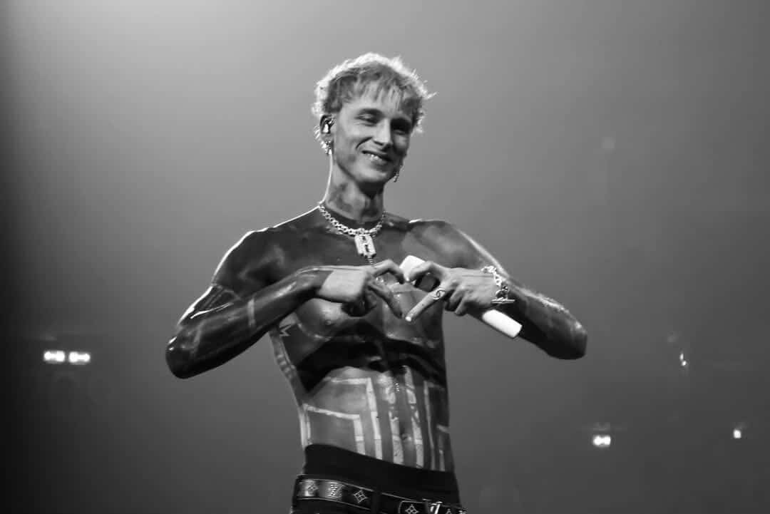 missxxstarshine's tweet photo. why must he be so cute 🥰 🫶🏻 https://t.co/tYiFJKs1xt