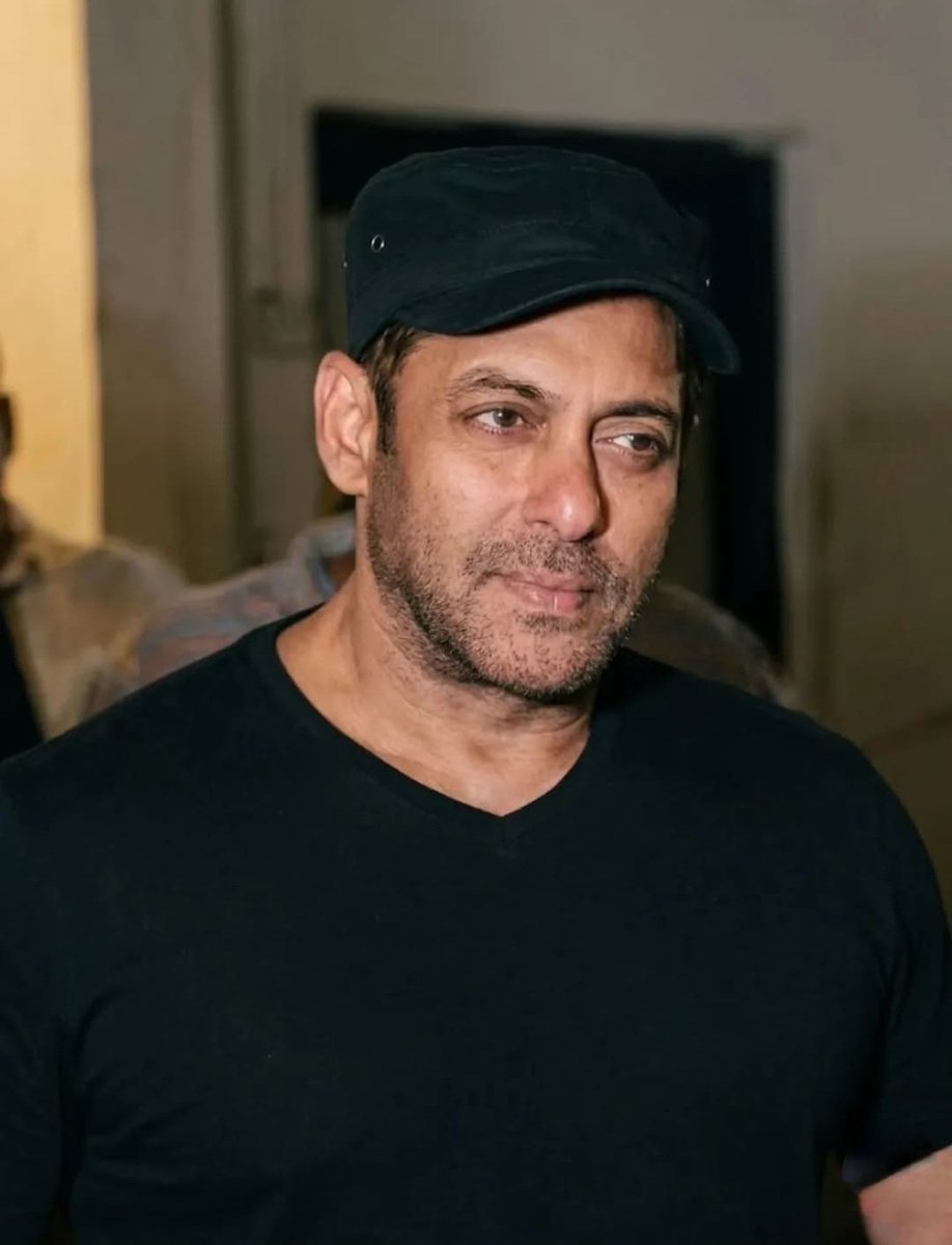 To My SPECIAL PERSON ❤️  <a href="/BeingSalmanKhan/">Salman Khan</a> 
Remember that I'm waiting for you and your message every second , every minute , every day and always ....
 Love You ❤️😘💕 #SalmanKhan