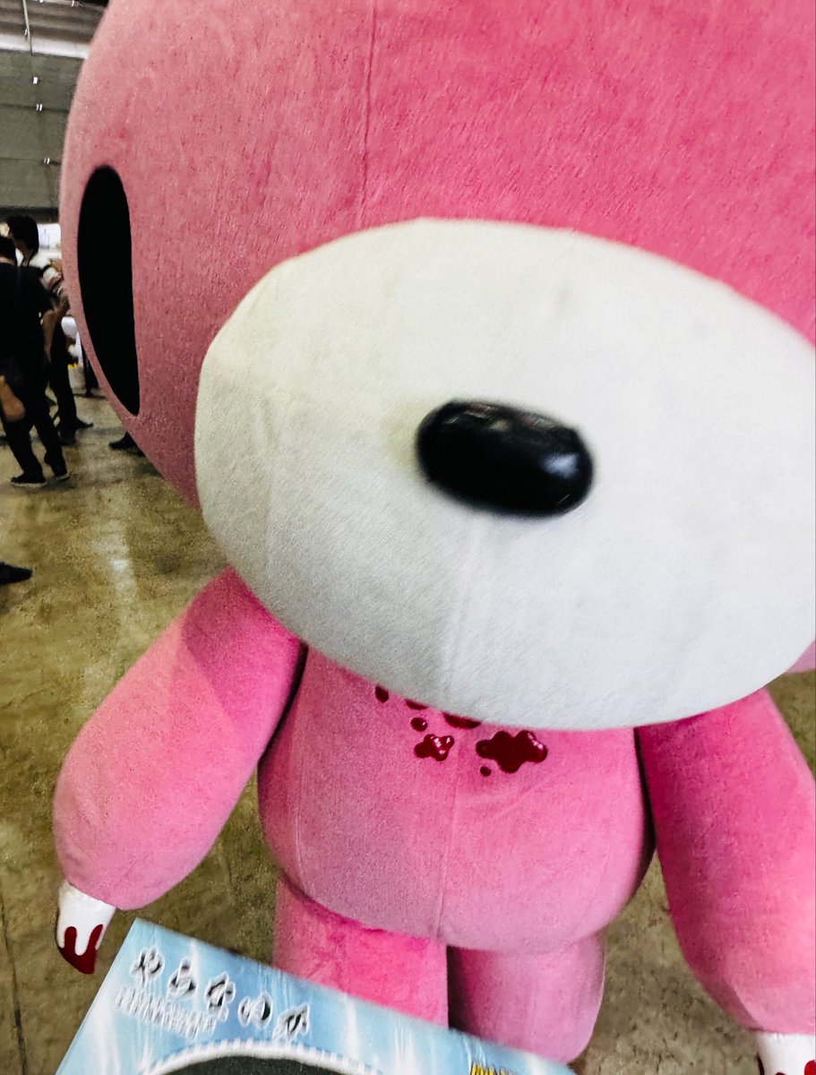 グルーミーが大人気すぎて…遠目で阿部さんお面と撮影してたら、近づいてきてくれてもふもふってしてくれた….可愛すぎて大好きになった。
大昔ぬいぐるみ持ってた….❤️‍🩹嬉しい
#やらないか #超秋葉原 #ニコニコ超会議2026