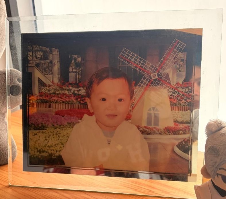 There’s a clearer photo of this baby photo now (also from <a href="/jjongmiofficial/">Lucky jjongmi/lucienne🐈‍⬛🐇</a>)