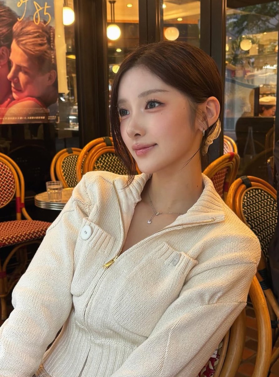 yuki__zip's tweet photo. [🦊📸]

@_yxuxkxi_X instagram update 

💬 peaceful 
🎧 trinity - in for it x no more excuses (cover) https://t.co/fJ12J0KDjx