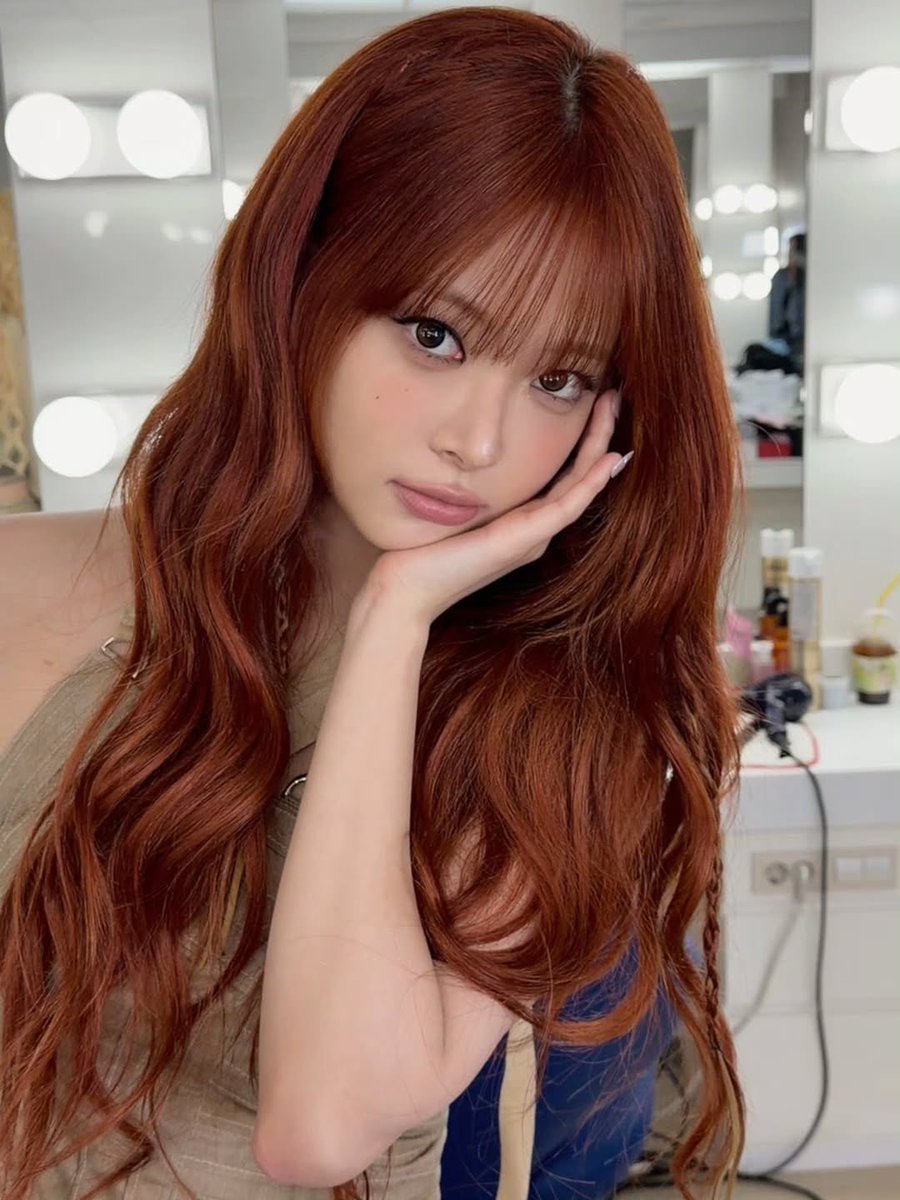 le sserafim pics tweet media