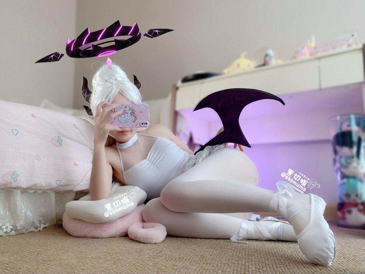 黑切碳 tweet media