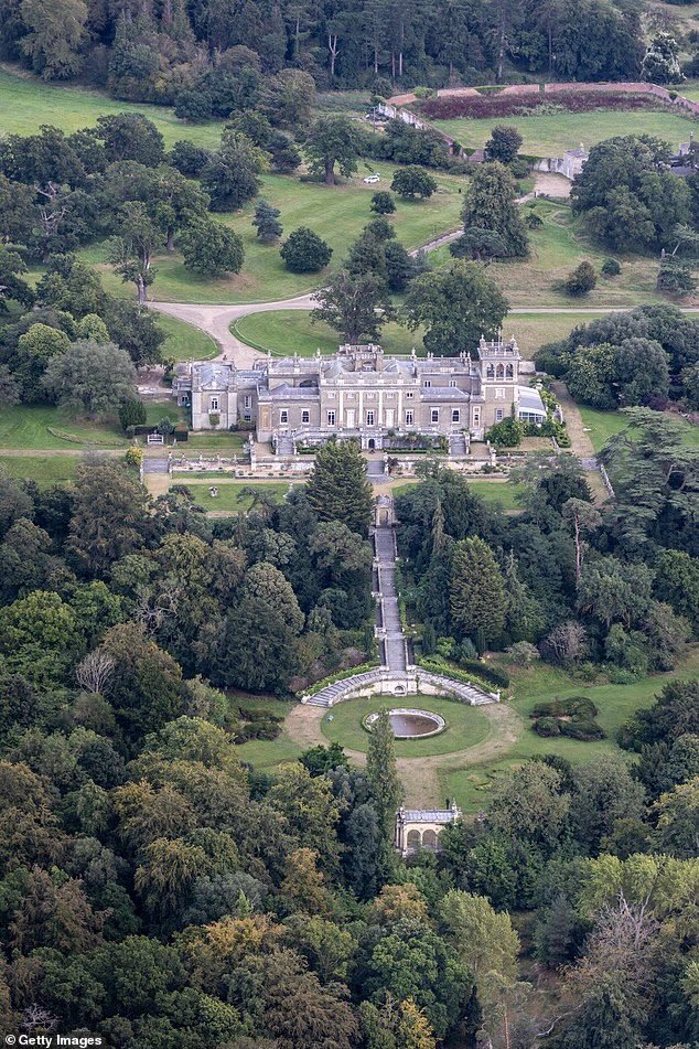 BRITAIN IS BROKEN 🇬🇧 tweet media