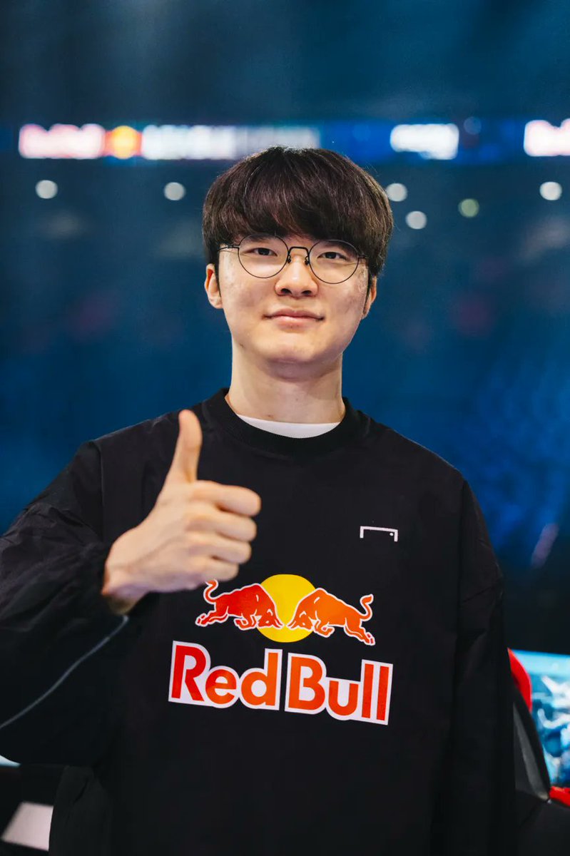 Red Bull Gaming tweet media