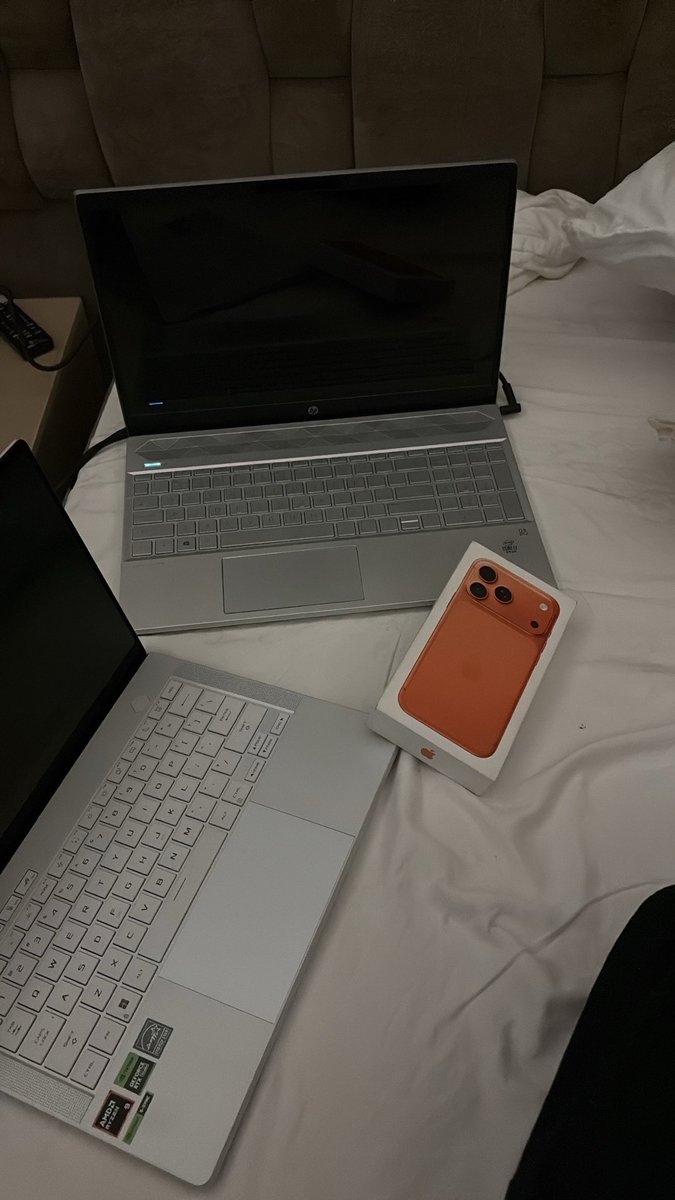 𝔸ℕ𝔻𝔼ℝ𝕊🗡️ tweet media