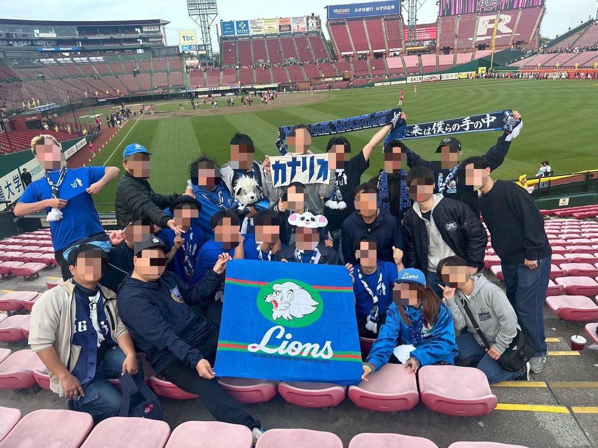 ひぽ tweet media