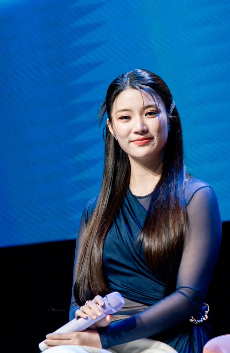 ก้วย กร้วย กล้วย 私はBBBananaです tweet media