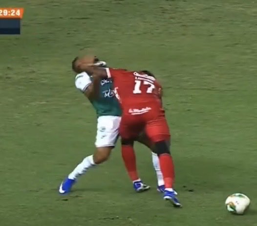 Alejandro tweet media