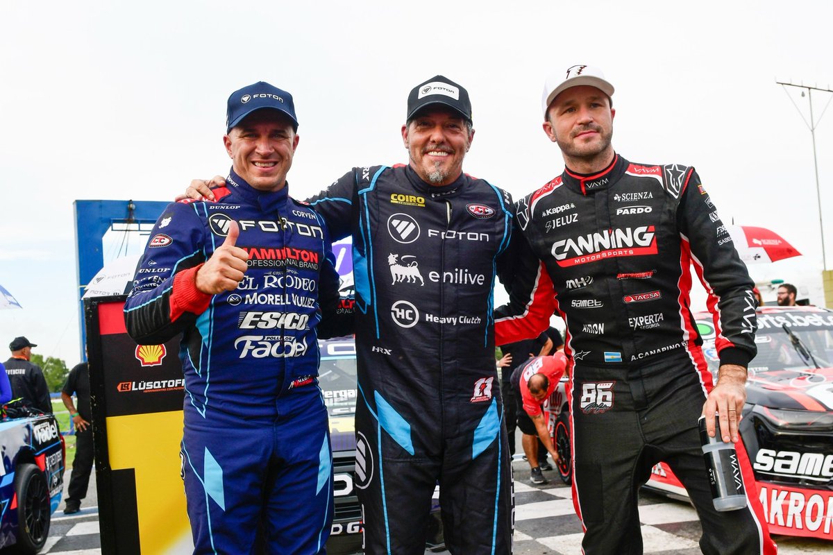 WalterVerst's tweet image. #BuenDía y #BuenDomingo a todos!! 
Estamos al #Aire en #AM590 @Continental590
para vivir todo lo que suceda en el @AutodromoMouras con las #TCPK #TCPickUp #TCMouras y todo lo que suceda con el #RoadShow con #FrancoColapinto  por Bs As.

Como siempre, al mejor estilo @Campeonesnet