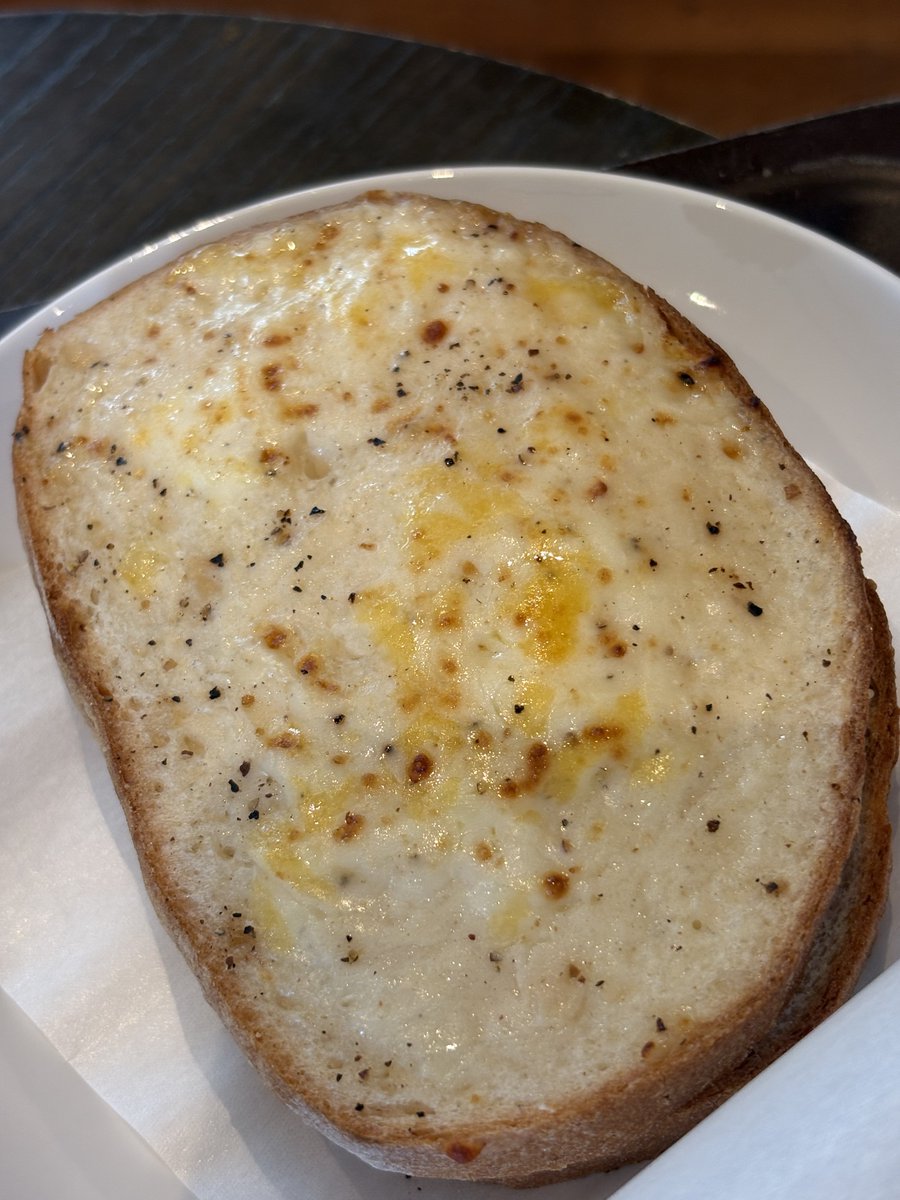 スタバのクロックムッシュ

初めて食べて美味かった

後輩ありがとう！