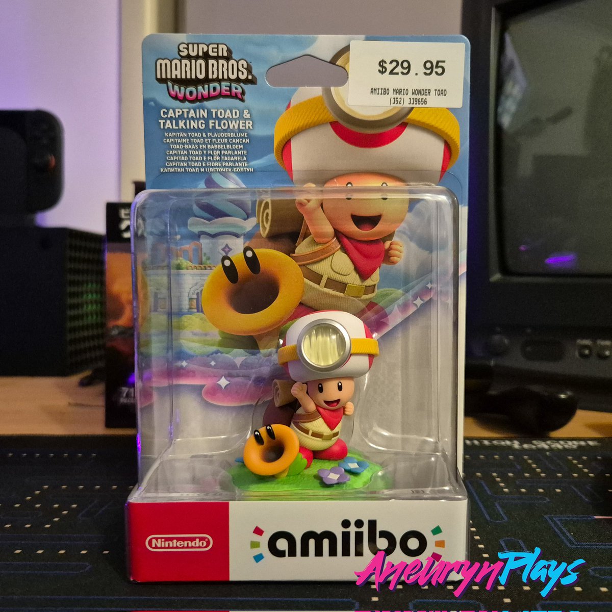 AneurynPlays's tweet photo. My boy Toad is finally coming home! I've been wanting a Captain Toad Amiibo since the Wii U release of Captain Toad Treasure Tracker and this one looks so good! I love the texture and base!

Still holding out hope for a Captain Toad 2!
#CaptainToad #Nintendo #Amiibo https://t.co/hT6mU4iR3w