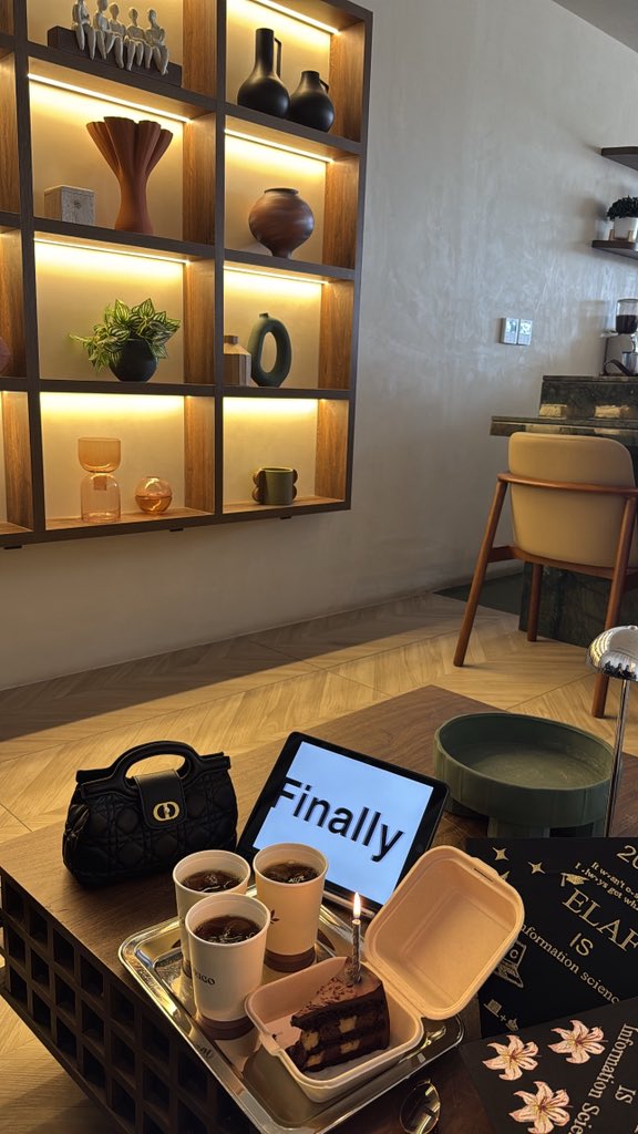 🐈‍⬛ tweet media