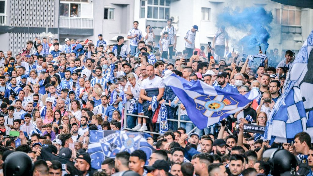 Agarren al 9 ⭐🏴 tweet media