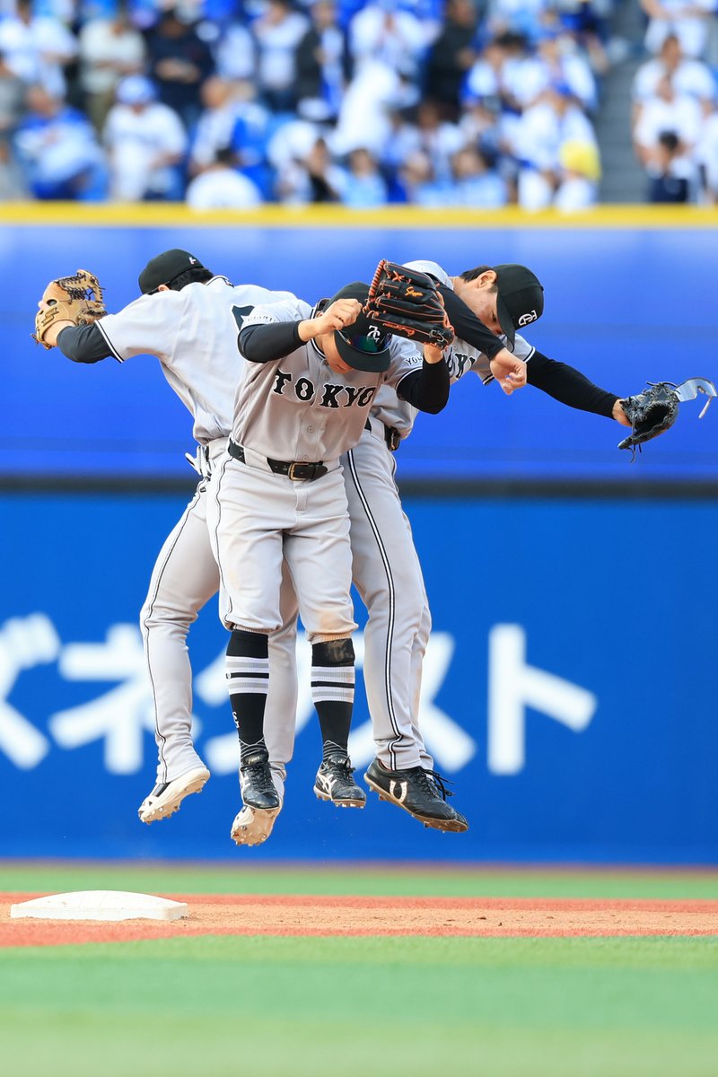 読売ジャイアンツ tweet media