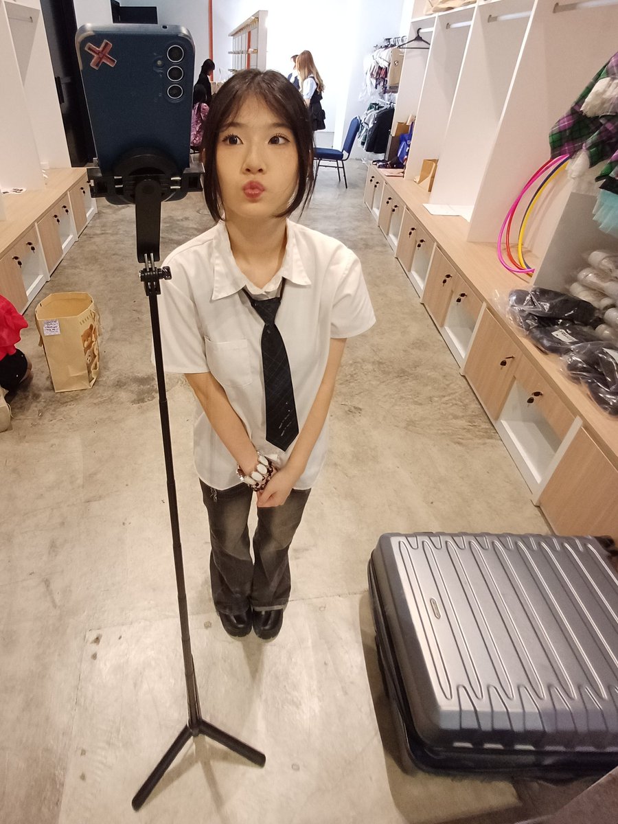 maia! 🐈 tweet media