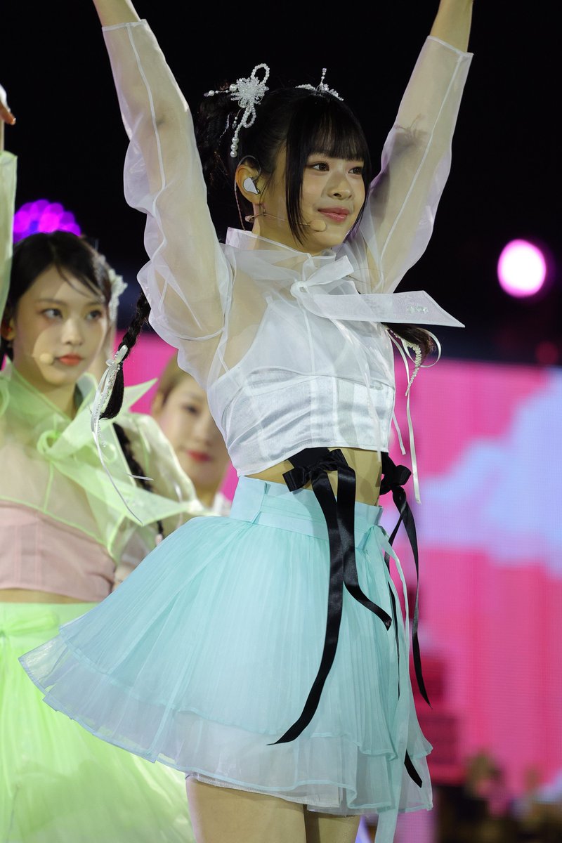 kpopdataz's tweet image. #HANNI #NEWJEANS #하니 #KPOP 
240521 Hanni
kpop idol data 하니 데이터