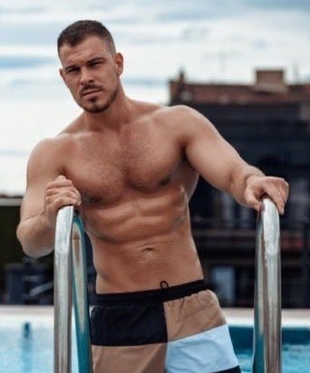 Leslie POV tweet media