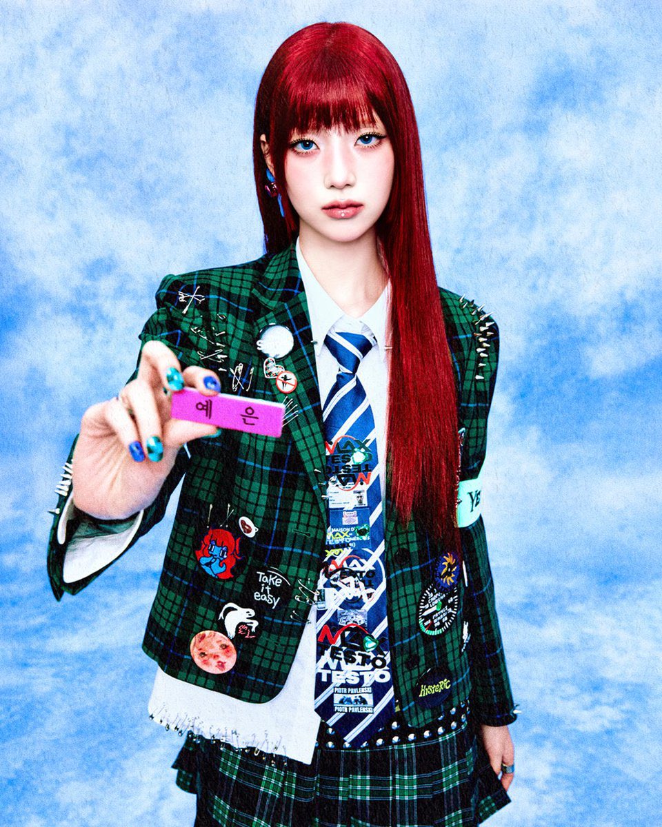 ⊹ A 신선한 breeze— Yeeun! ❤︎ 🍃🍎 tweet media